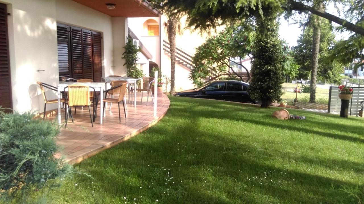 Fiori Apartment Umag Exterior photo